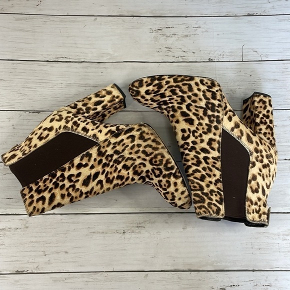 Sam Edelman Cheetah Print Heeled Ankle Bootie - Picture 7 of 15